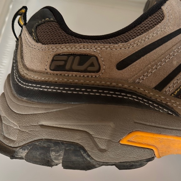 Men's FILA Brown Hiking Shoes - Picture 2 of 7